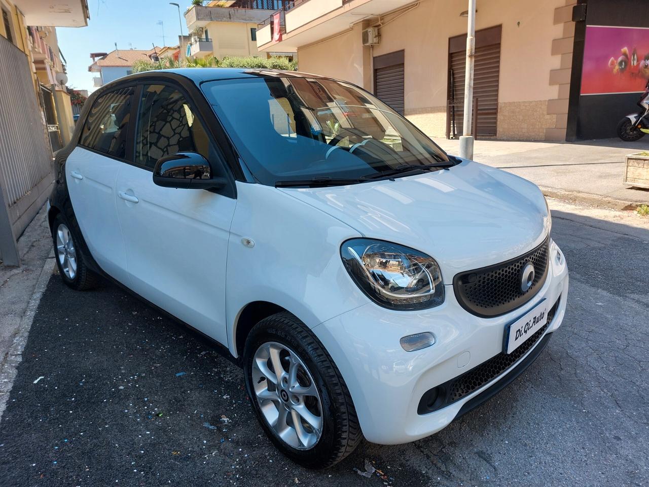 Smart ForFour 70 1.0 Youngster