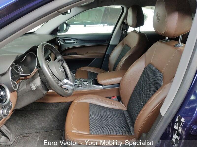 Alfa Romeo Stelvio 2.2 Turbodiesel 190 CV AT8 RWD Executive