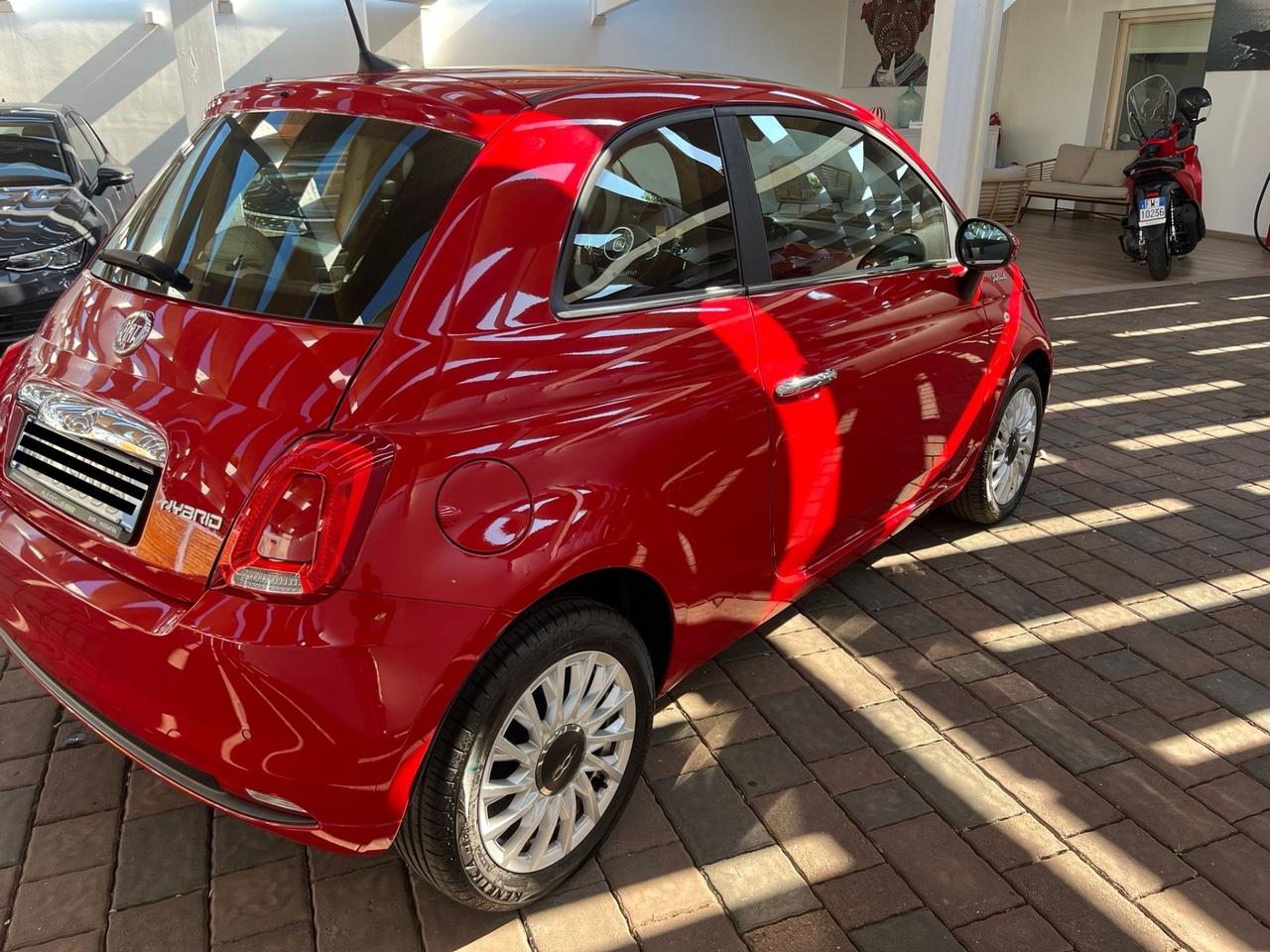 Fiat 500 1.0 Hybrid Dolcevita