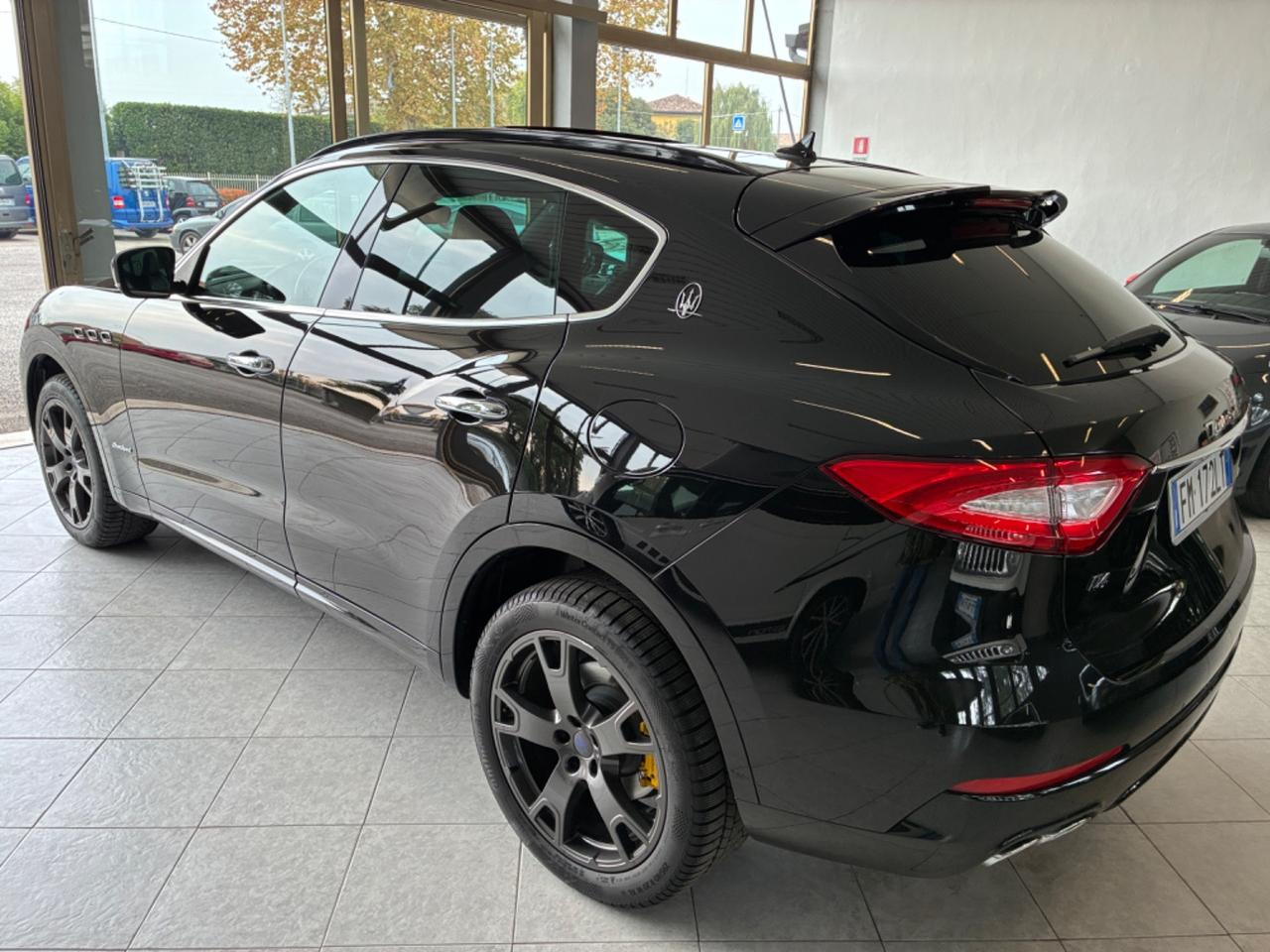 Maserati Levante V6 250 cv Diesel AWD Gransport