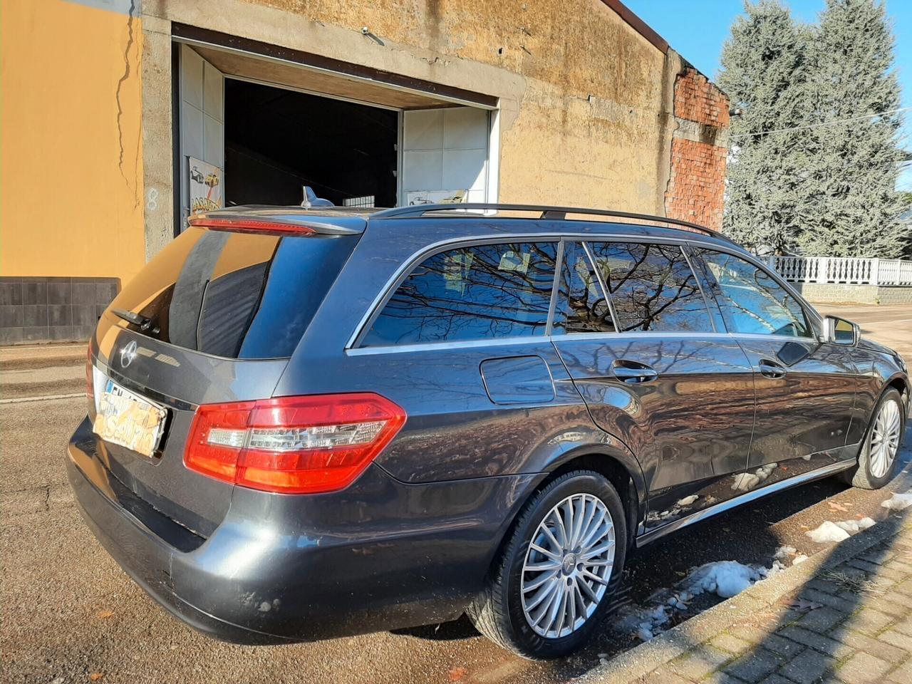 Mercedes-benz E 220 E 220 CDI S.W. BlueEFFICIENCY Avantgarde A SOLI 8.999 EURO