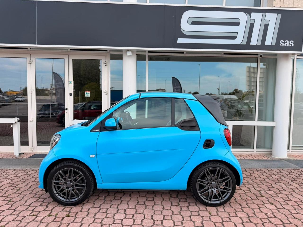 Smart ForTwo BRABUS 0.9 Turbo twinamic cabrio