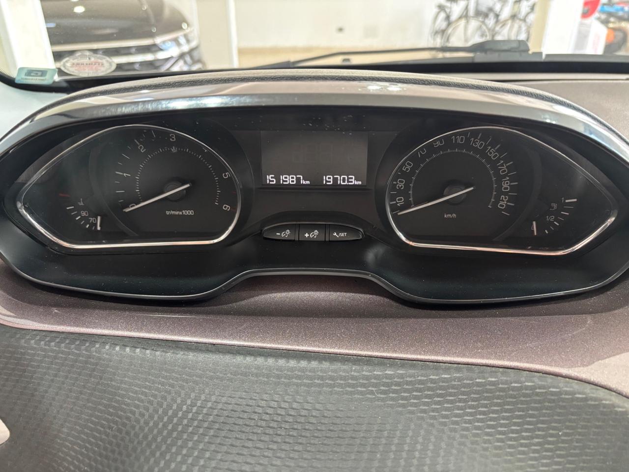 Peugeot 2008 HDI 68CV ACCESS