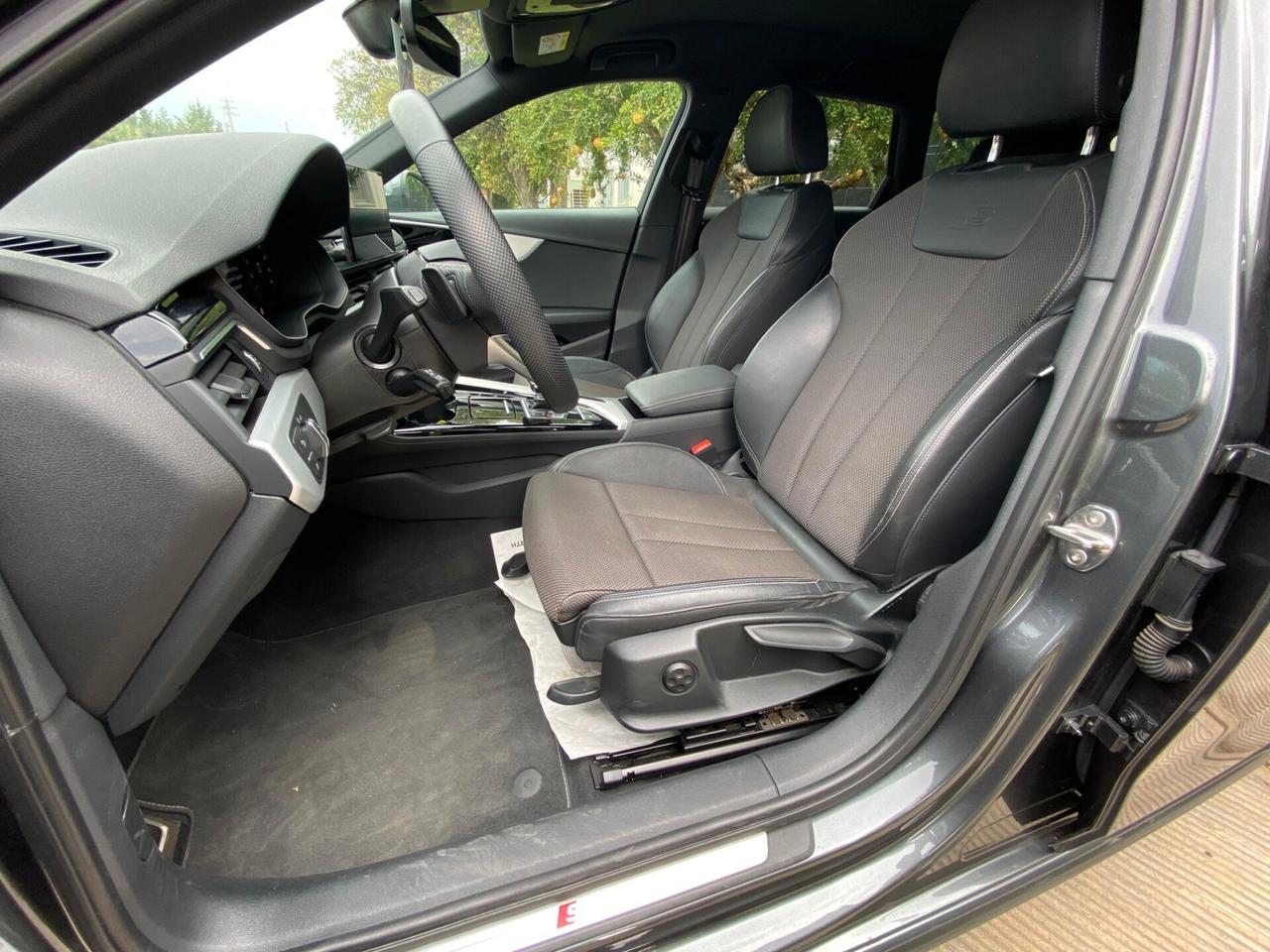 Audi A4 Avant 40 TDI quattro S tronic line edition