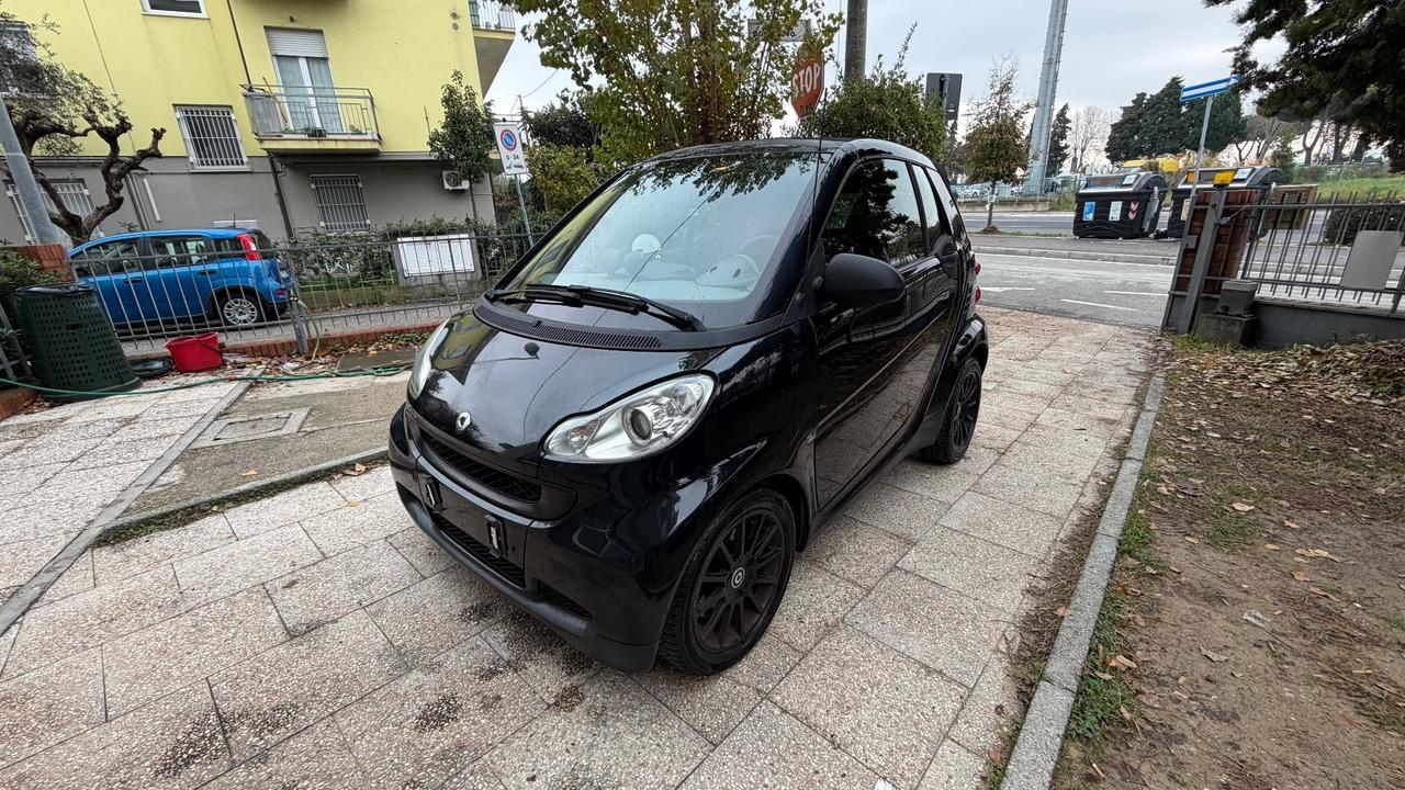 Smart ForTwo 1000 52 kW MHD coupé passion