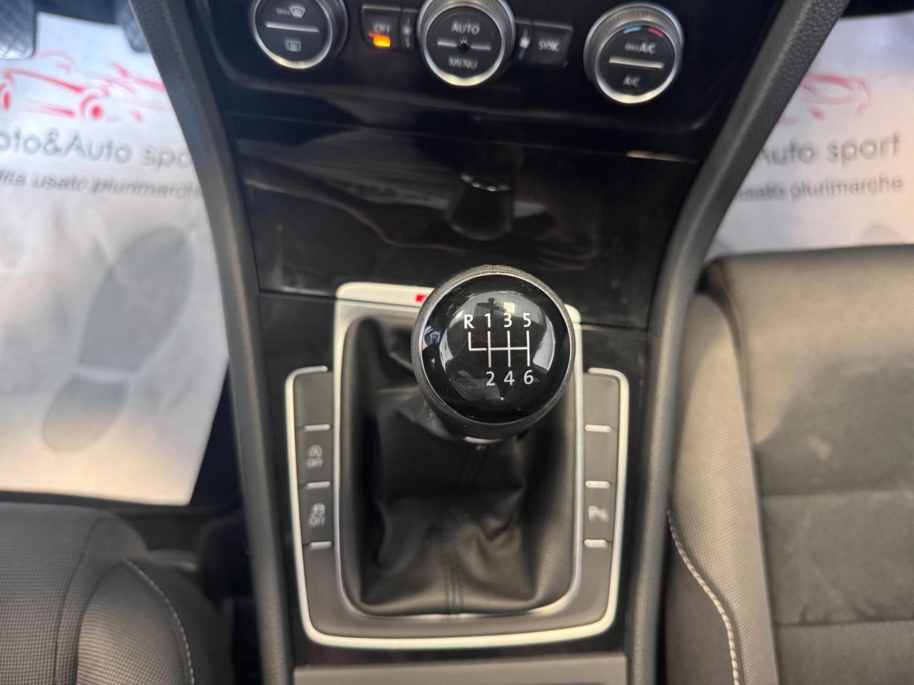 Volkswagen Golf 2.0 TDI 5p. 4MOTION Highline BlueMotion Technology
