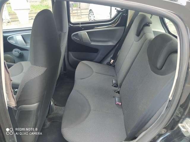 Toyota Aygo Aygo I 2005 5p 1.0 FL