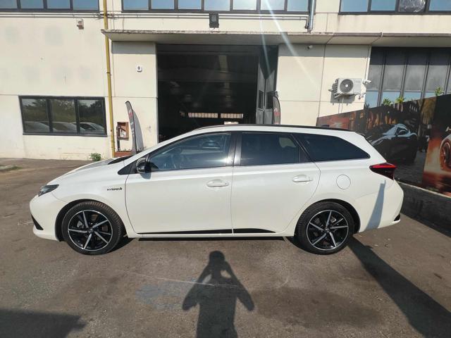 TOYOTA Auris Touring Sports 1.8 style cvt