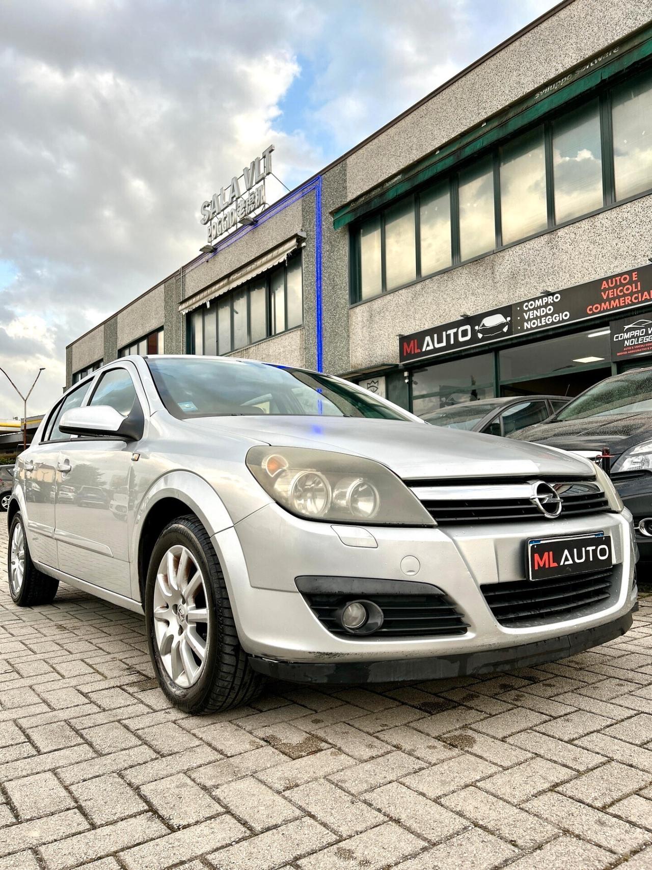 Opel Astra 1.4 16V Twinport 5 porte Enjoy - ok neopatentato