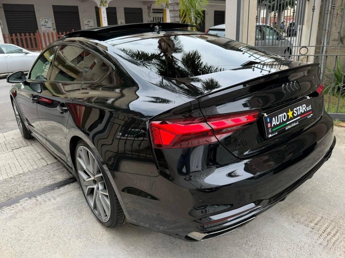 Audi A5 Sportback Identity Black 40 TDI S-Line 204CV