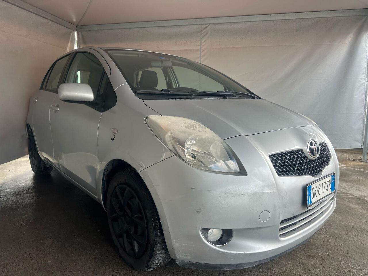 Toyota Yaris 1.3 5 porte Sol