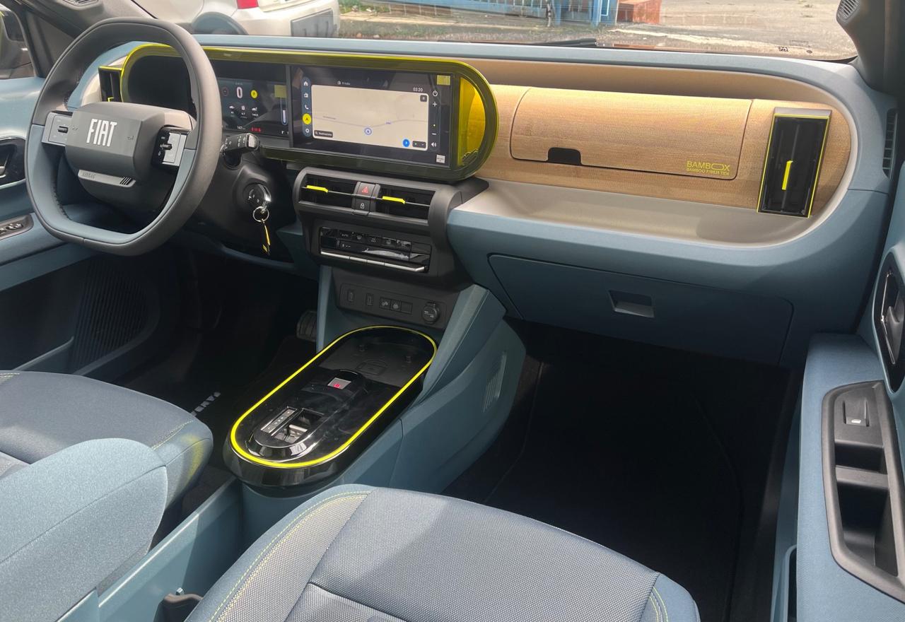 Fiat Grande Panda 1.2 Hybrid 110 CV S&S La Prima