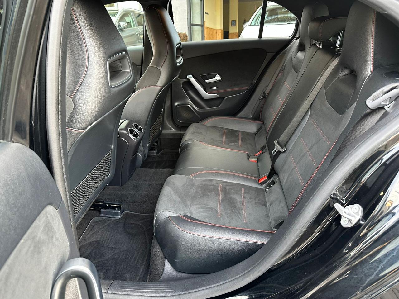 Mercedes-benz A 200 d Automatic 4Matic Premium