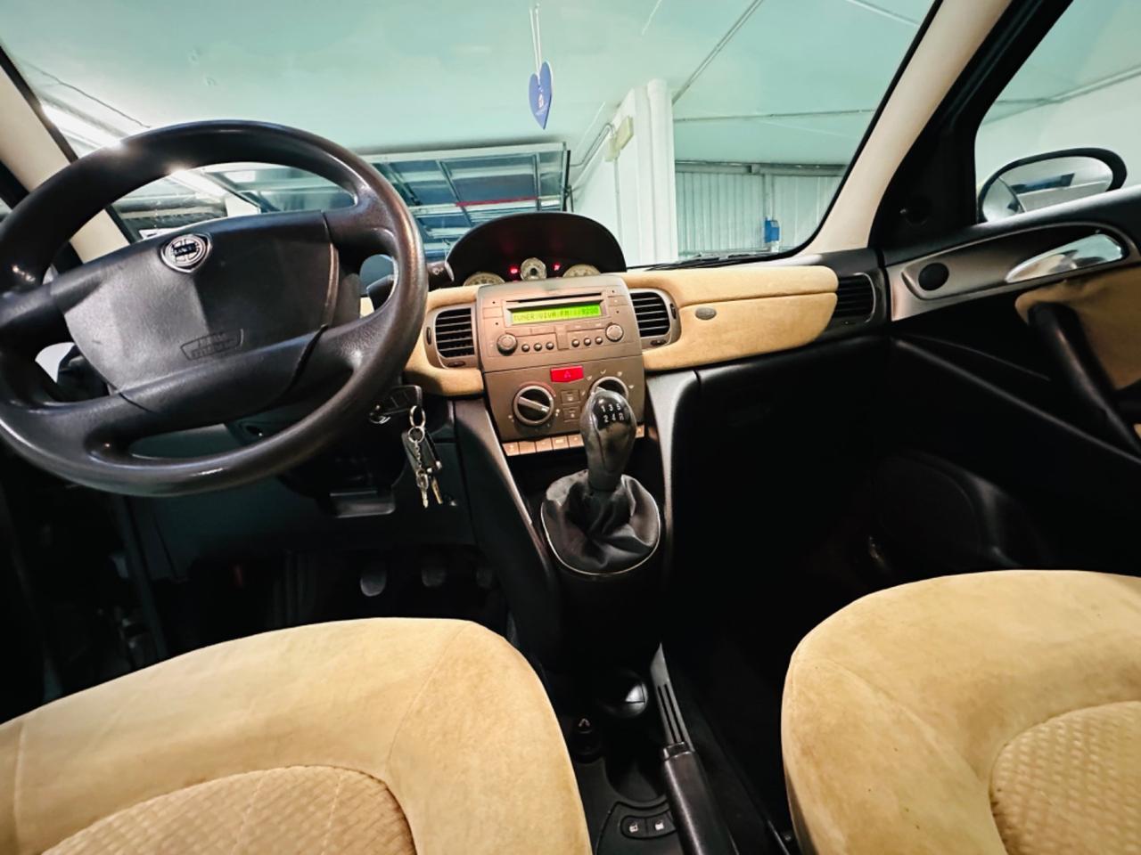 Lancia Ypsilon 1.3 Multijet anche per neopatentati