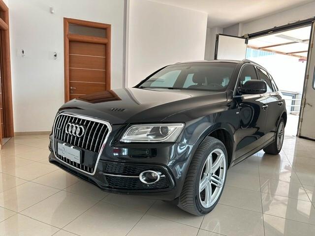 Audi Q5 2.0 TDI 190 CV S tronic S-Line Cambio autom NUOVO