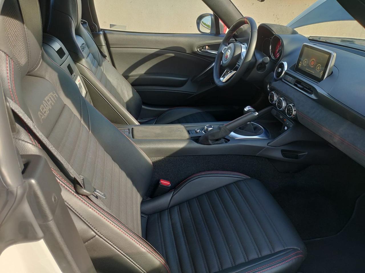 Abarth 124 Spider 1.4 Turbo MultiAir AT 170 CV