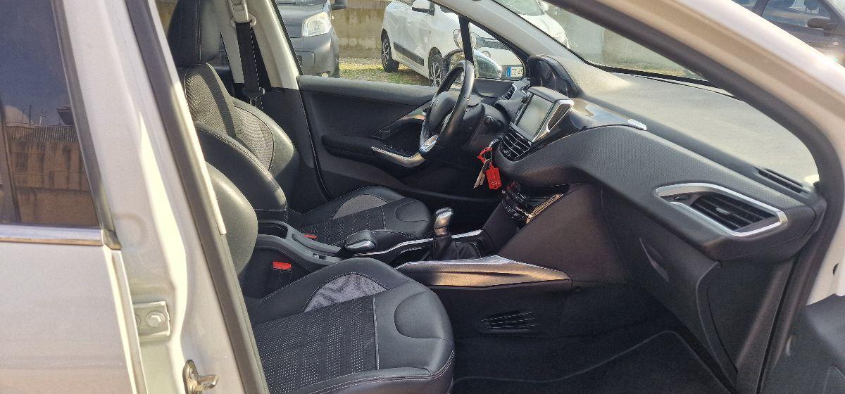 PEUGEOT 2008 1.6 e-HDi 92 CV S&S Allure