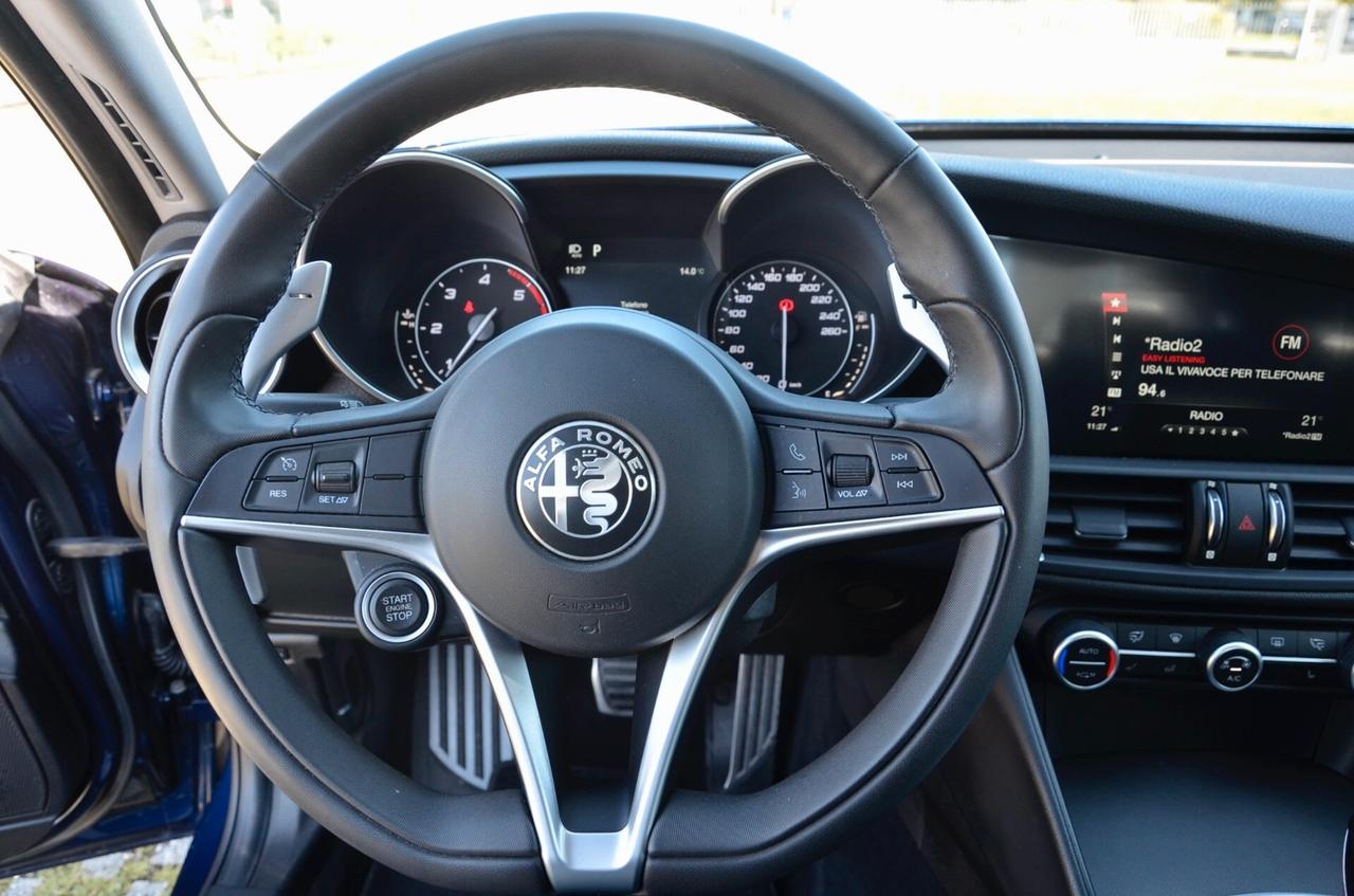 ALFA ROMEO GIULIA 2.2 T VELOCE Q4 210cv AWD AUTO, SERVICE UFF FCA, EURO 6B, 19", XENO, APPLE ANDROID, PERMUTE