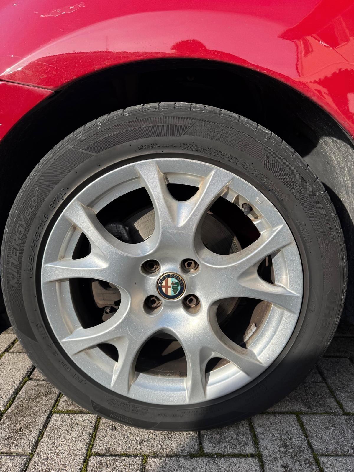 Alfa Romeo MiTo 1.3 JTD Distinctive + TETTO PANORAMICO