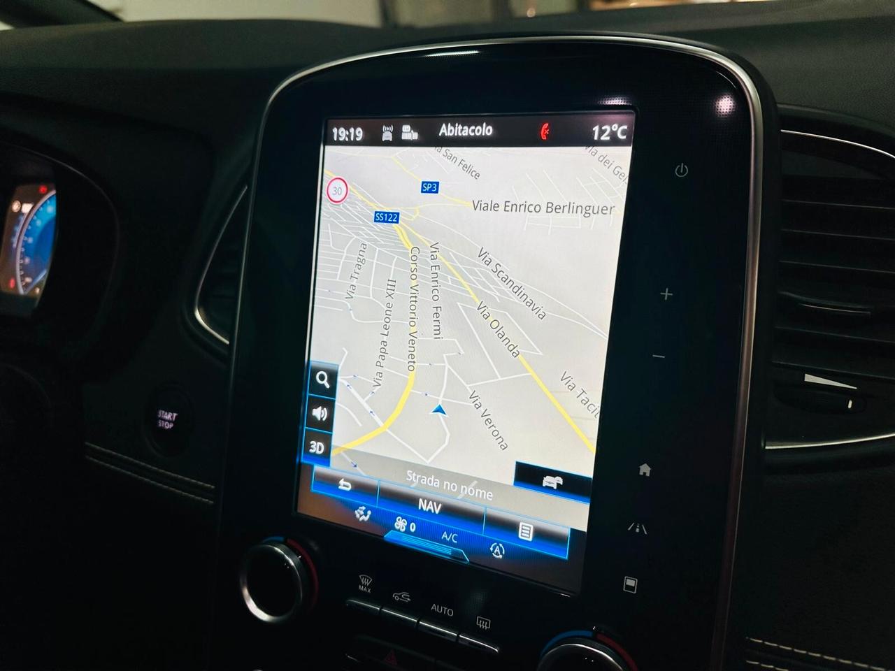 Renault Grand Scenic dCi 110 CV EDC Energy Intens BOSE Edition