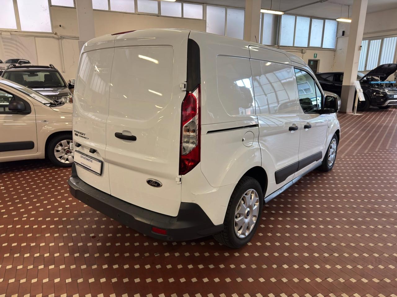 Ford Tourneo Connect 1.5 TDCi 120 CV Titanium - CAMBIO AUTOMATICO