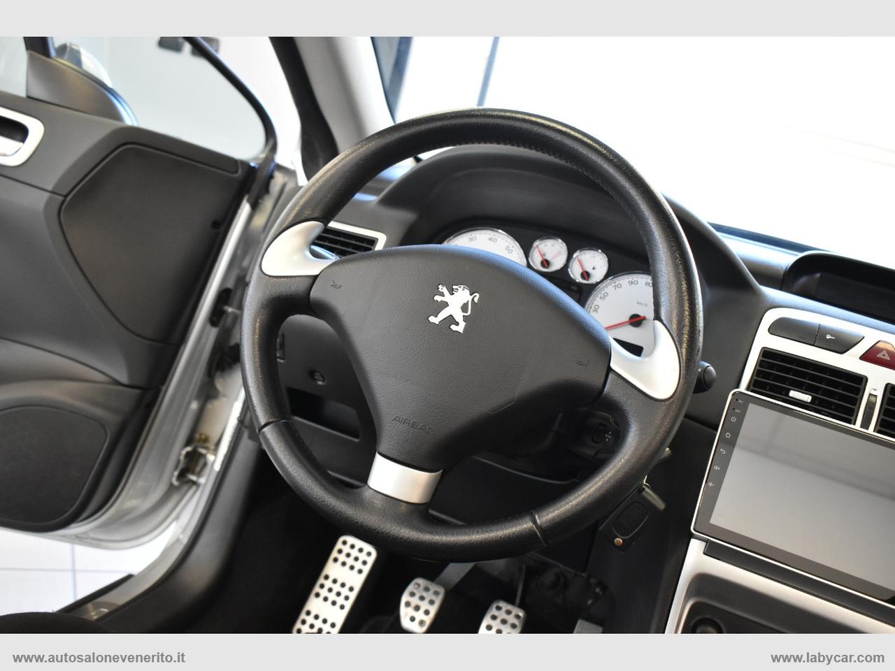 PEUGEOT 307 1.6 16V CC Tecno
