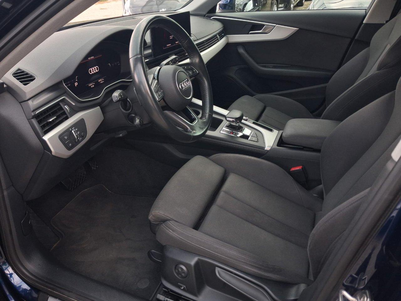 Audi A4 Avant 40 2.0 tdi Business Sport 190cv s-tronic