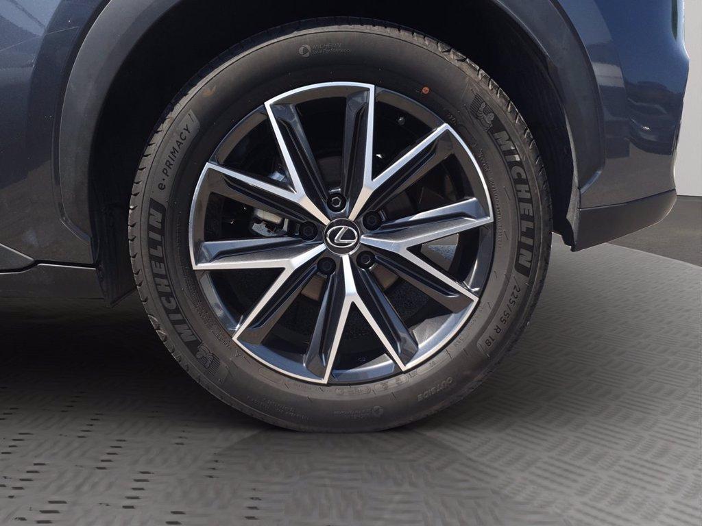 LEXUS Lbx 1.5 hybrid cool 2wd del 2024