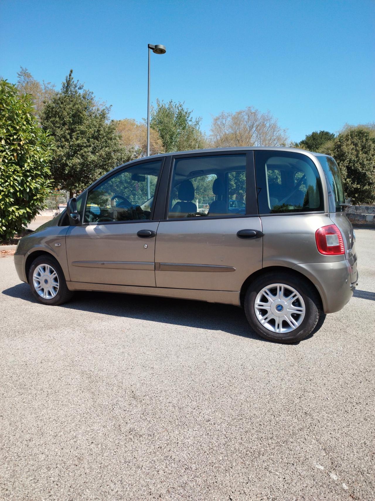 Fiat Multipla 1.9 MJT Active