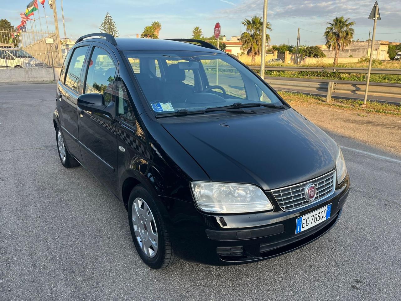 Fiat Idea 1.4 Dynamic GPL Unipro 2010