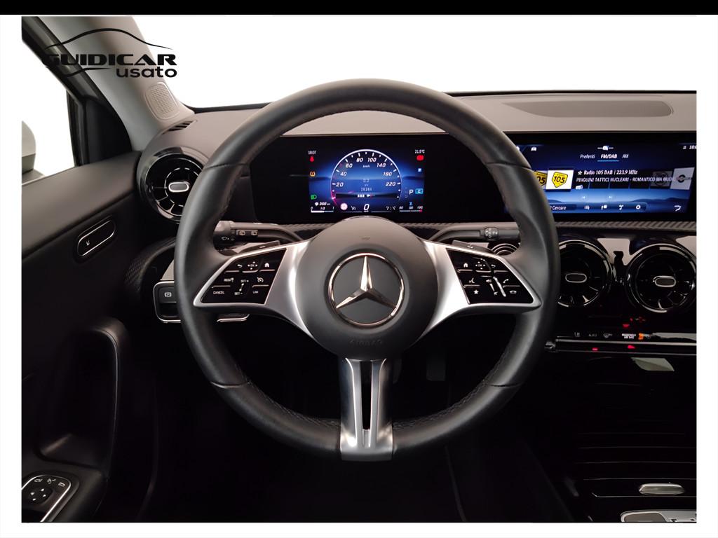 Mercedes-Benz Classe A - W177 2023 - A 180 d Advanced auto