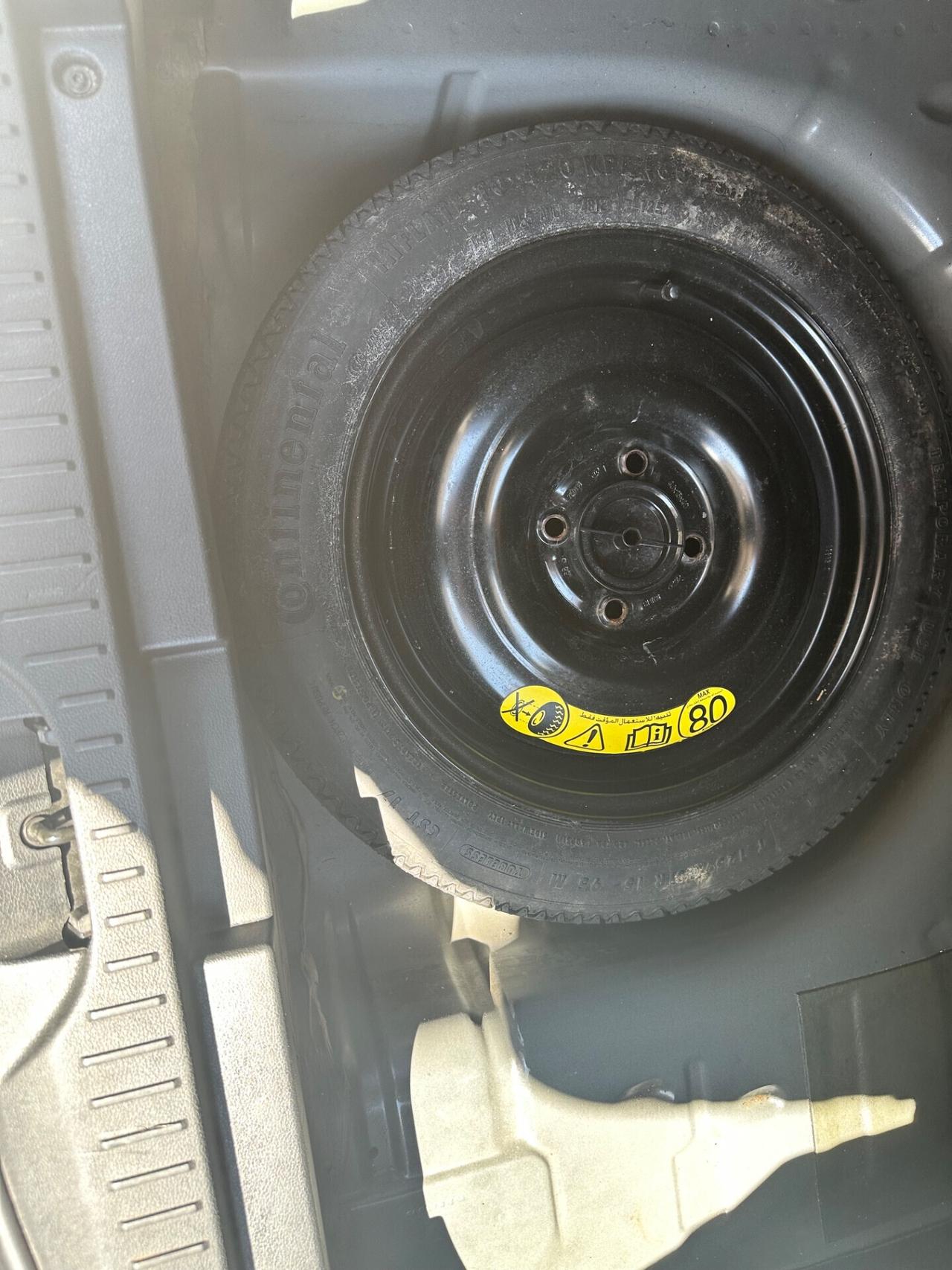 Ford B-Max 1.5 TDCi 75 CV Business