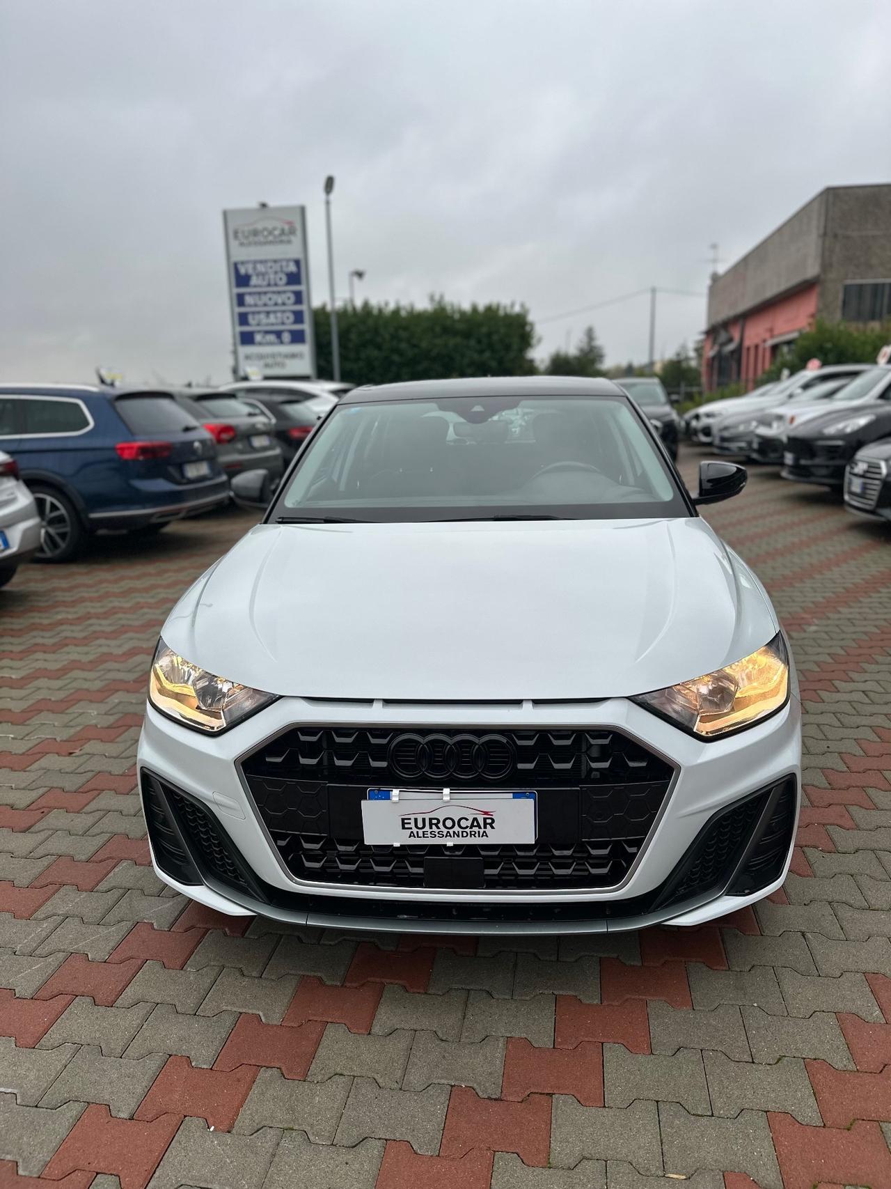 Audi A1 SPB 40 TFSI S tronic line edition