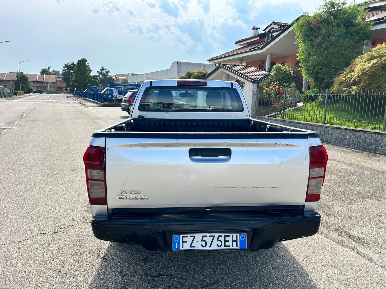 Isuzu D-Max 1.9 Space Cab Satellite 4WD A/C