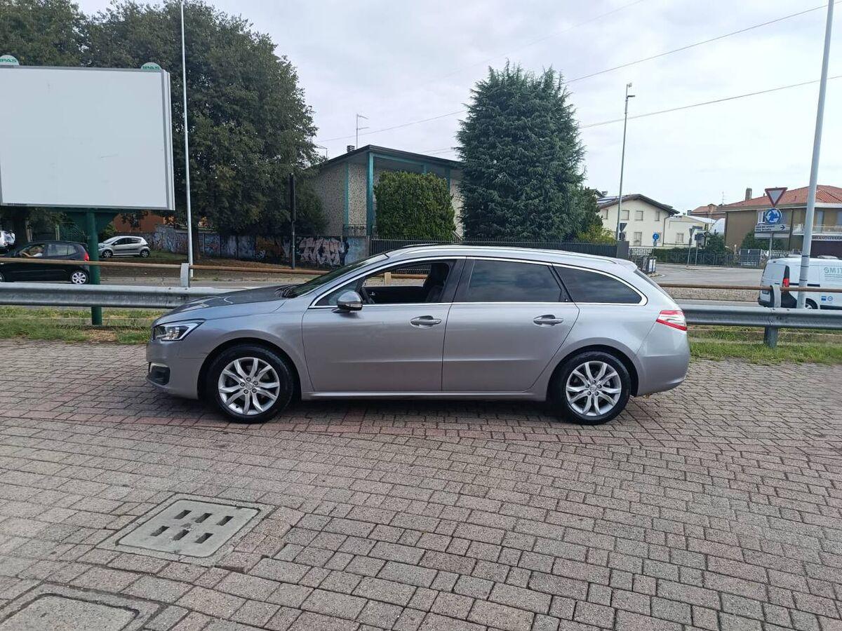 Peugeot 508 Station Wagon 2.0 bluehdi Allure navi 150cv my15