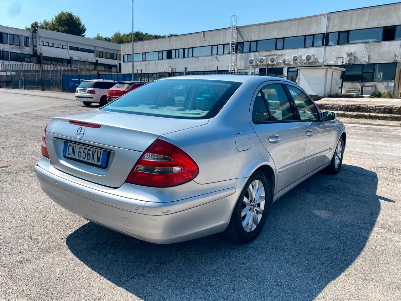Mercedes-benz E 200 Kompressor TPS cat Classic GPL