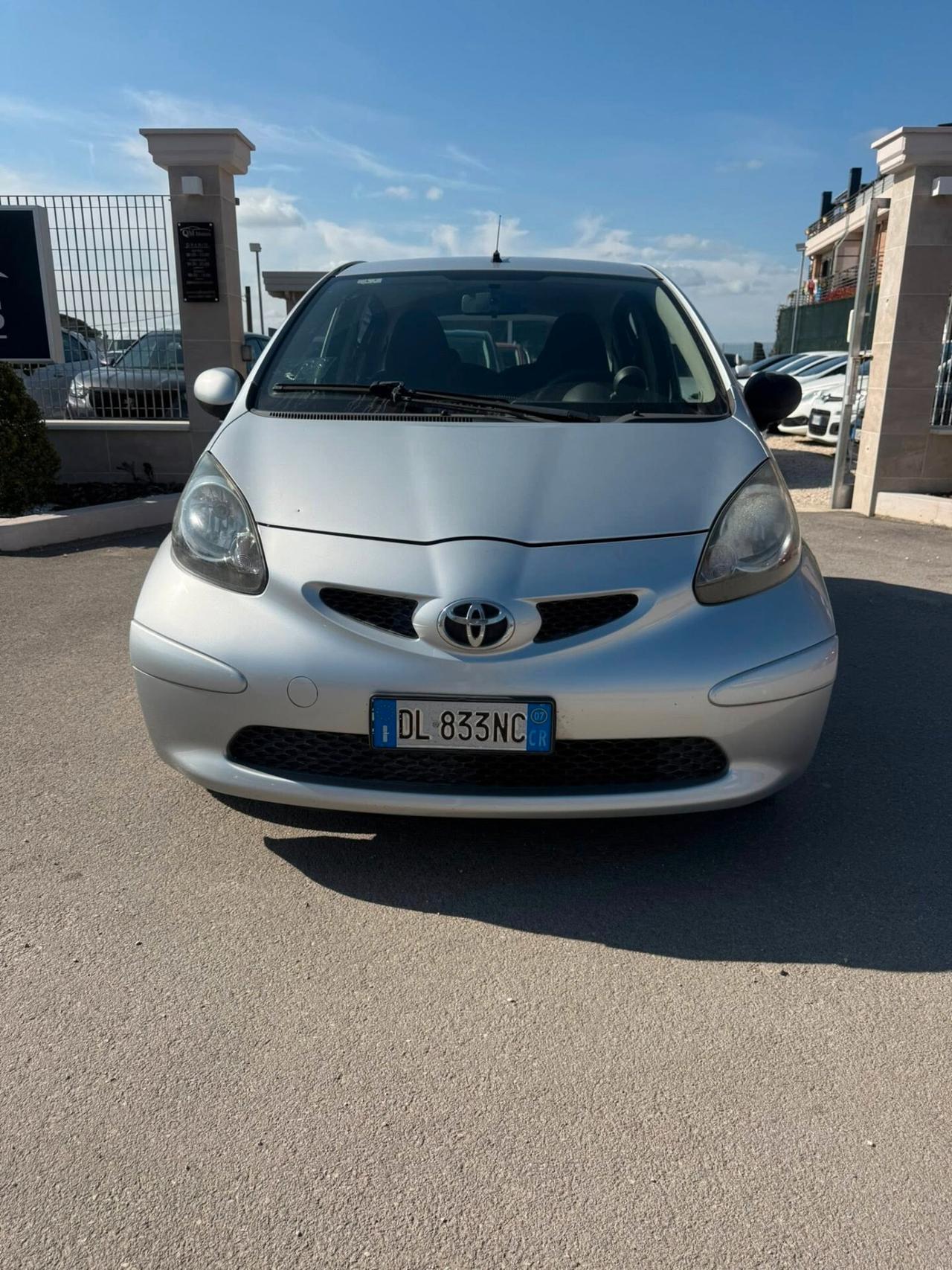 Toyota Aygo 1.0 12V VVT-i 5 porte Sol
