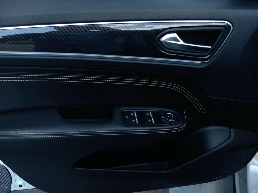Renault Arkana 1.6 E-TECH Hybrid Engineered Auto