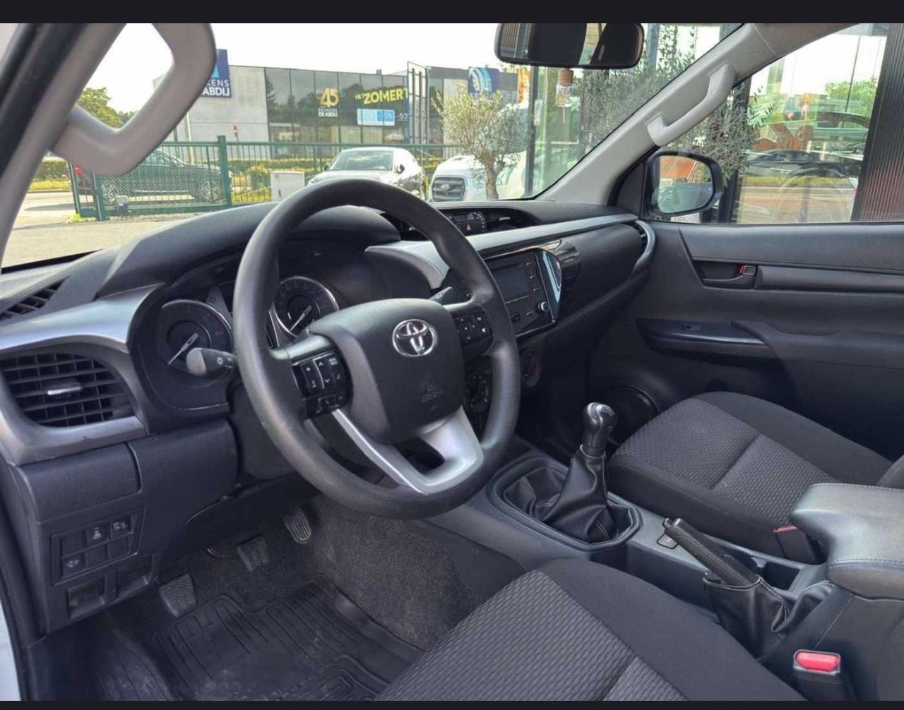 Toyota Hilux 2.4 D-4D 4WD 4 porte Double Cab Comfort
