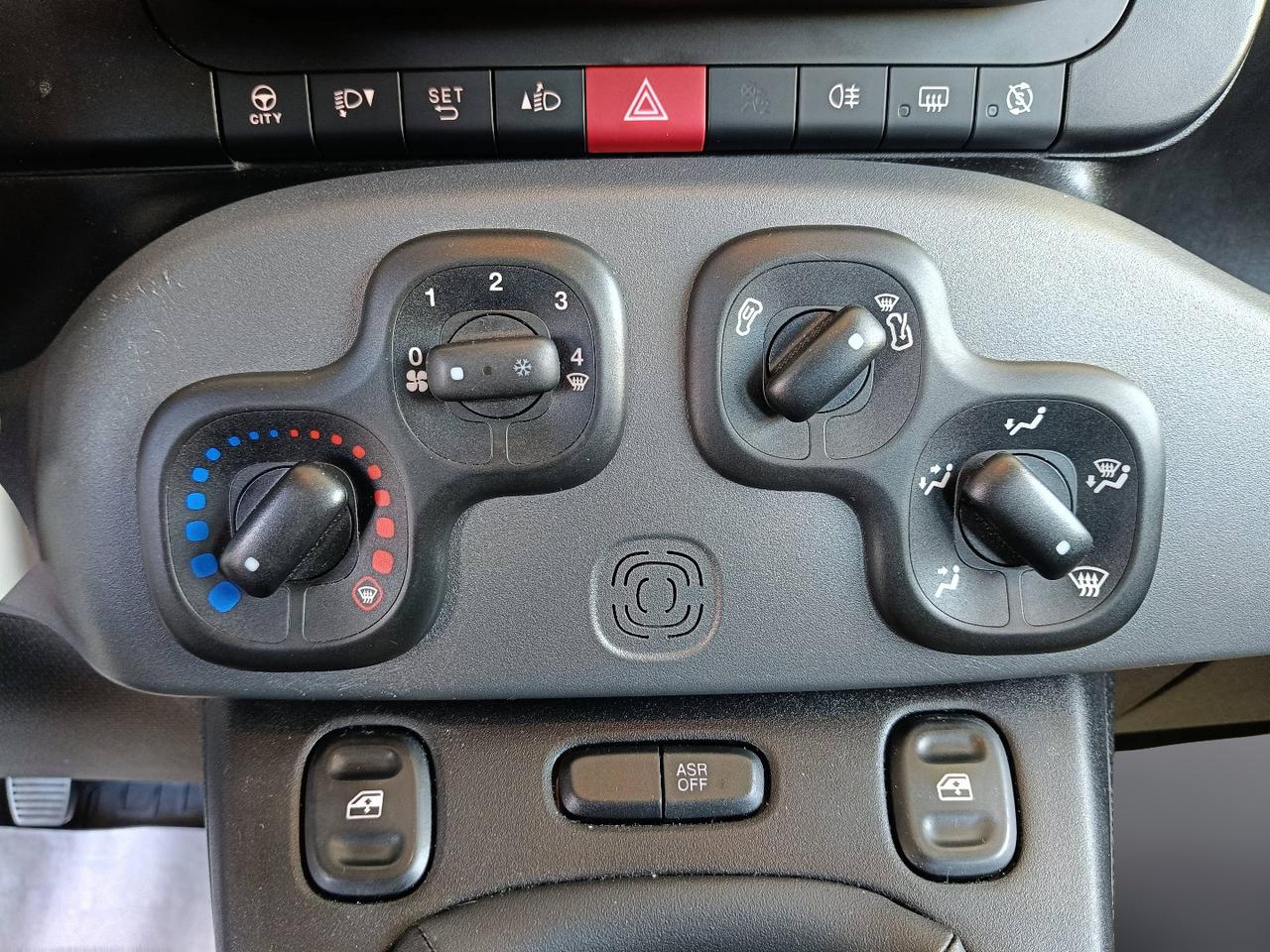 FIAT Panda III 2021 - Panda 1.0 firefly hybrid City Life s&s 70cv