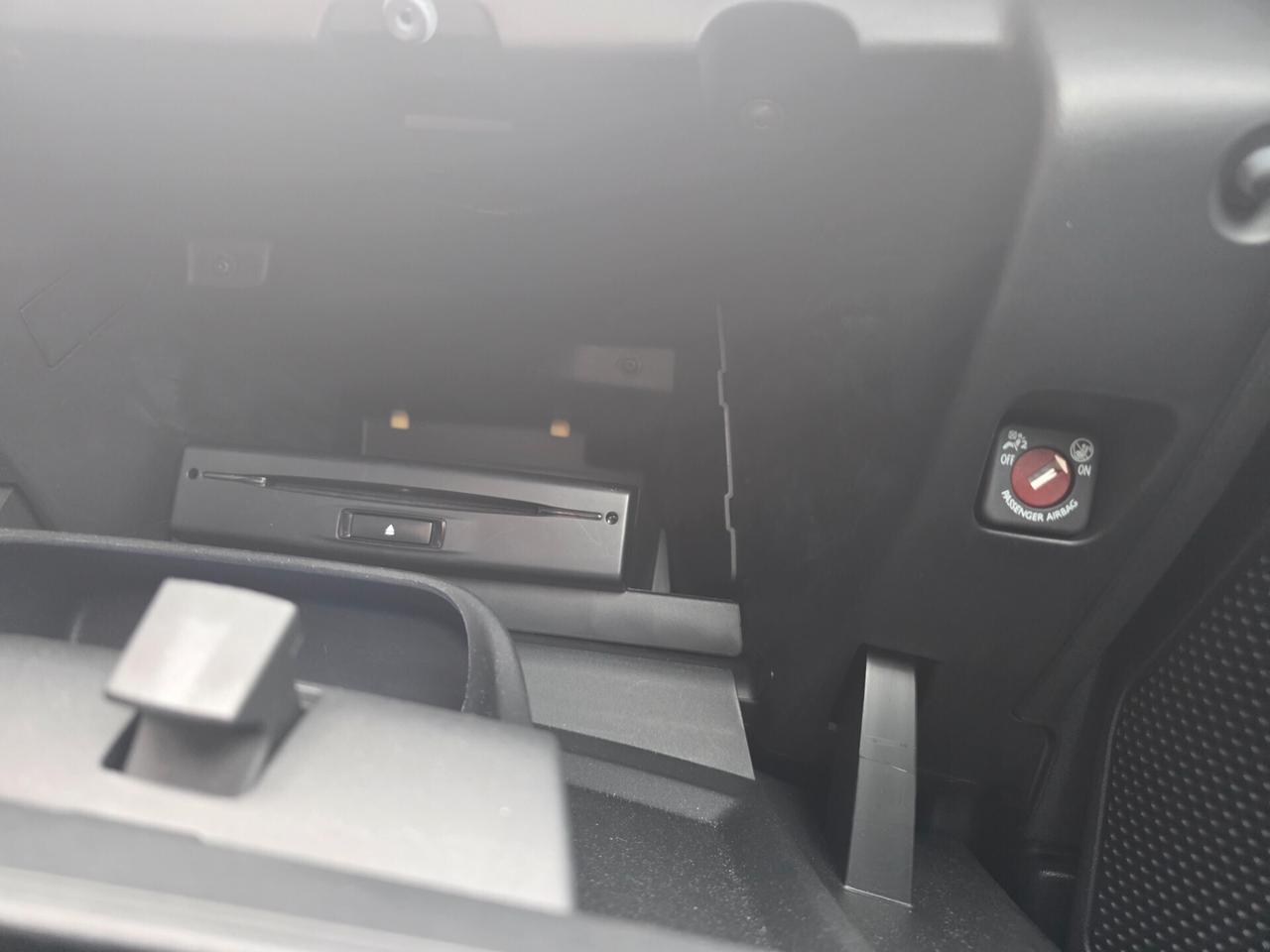 Peugeot 2008 1.6D 120cv uniproprietario perfetta e garantita