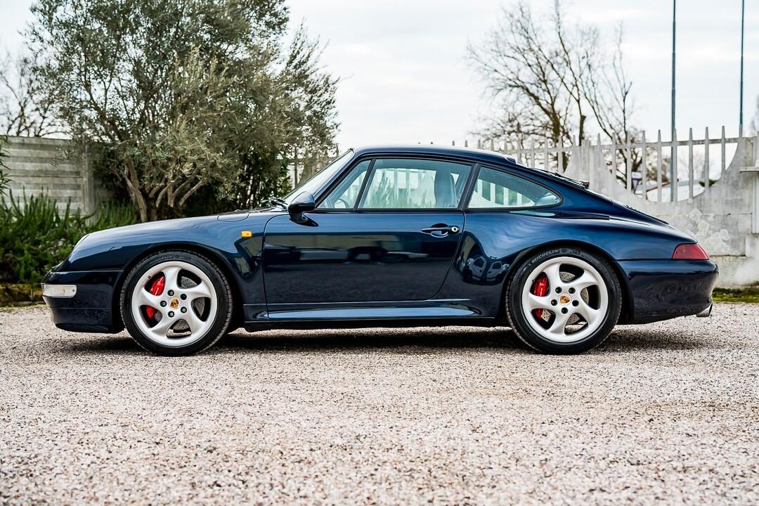 Porsche 993 Carrera 4S