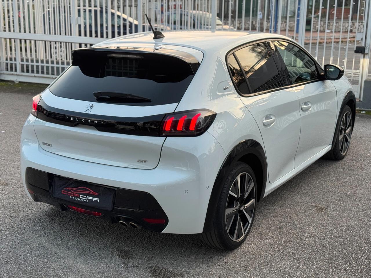 Peugeot 208 1.2 130CV Stop&Start EAT8 GT