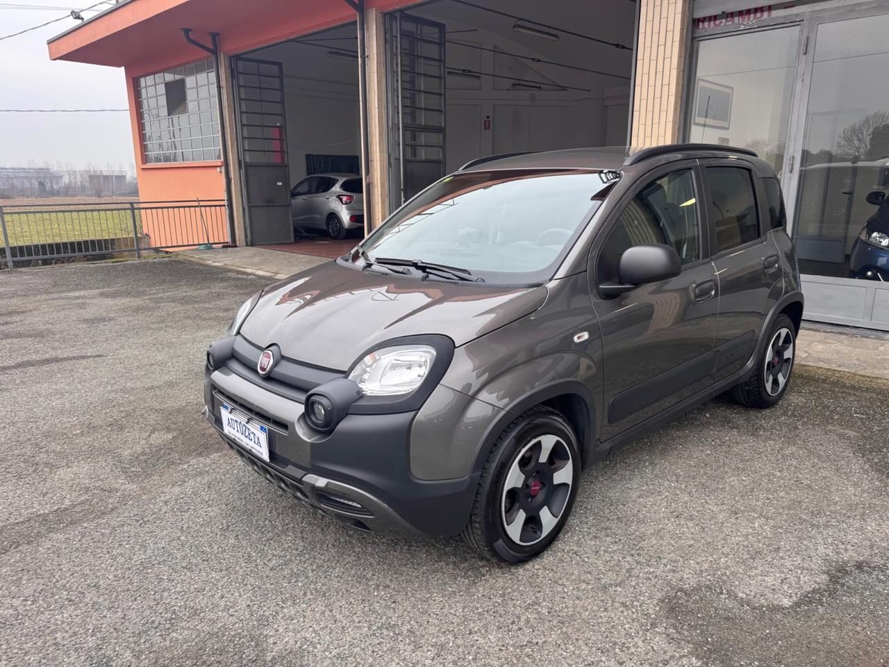 Fiat Panda 1.0 Hybrid City Cross