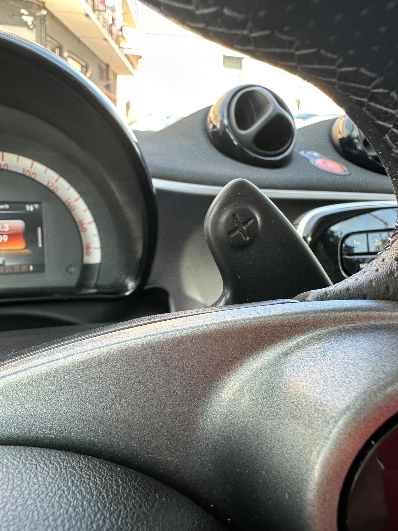 Smart ForTwo 90 0.9 Turbo twinamic limited #4