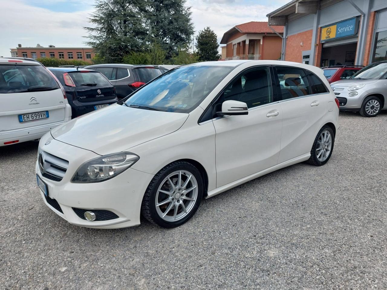 Mercedes-benz B 180 CDI Premium UNICO PROPRIETARIO