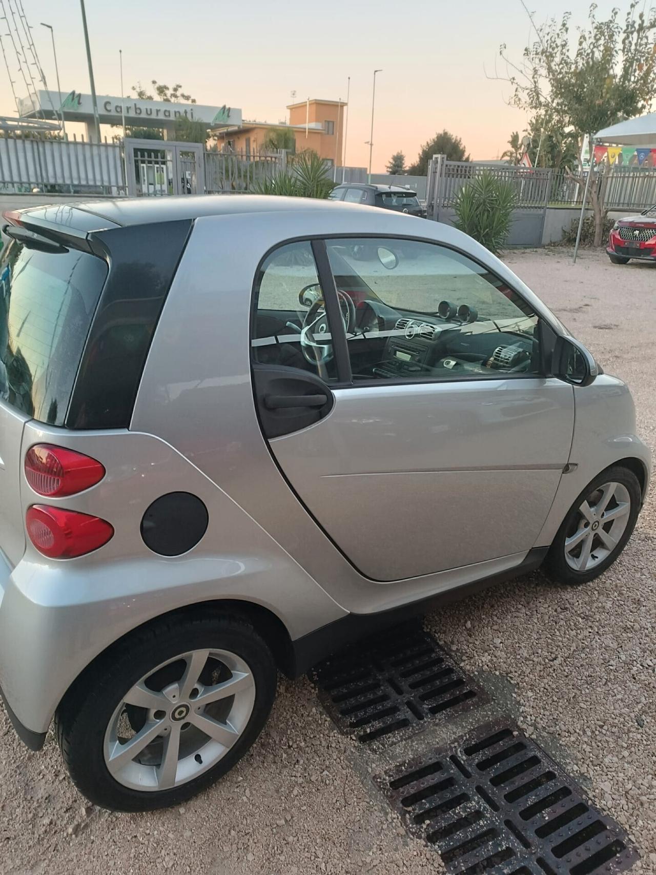 Smart ForTwo 1000 52 kW coupé pure
