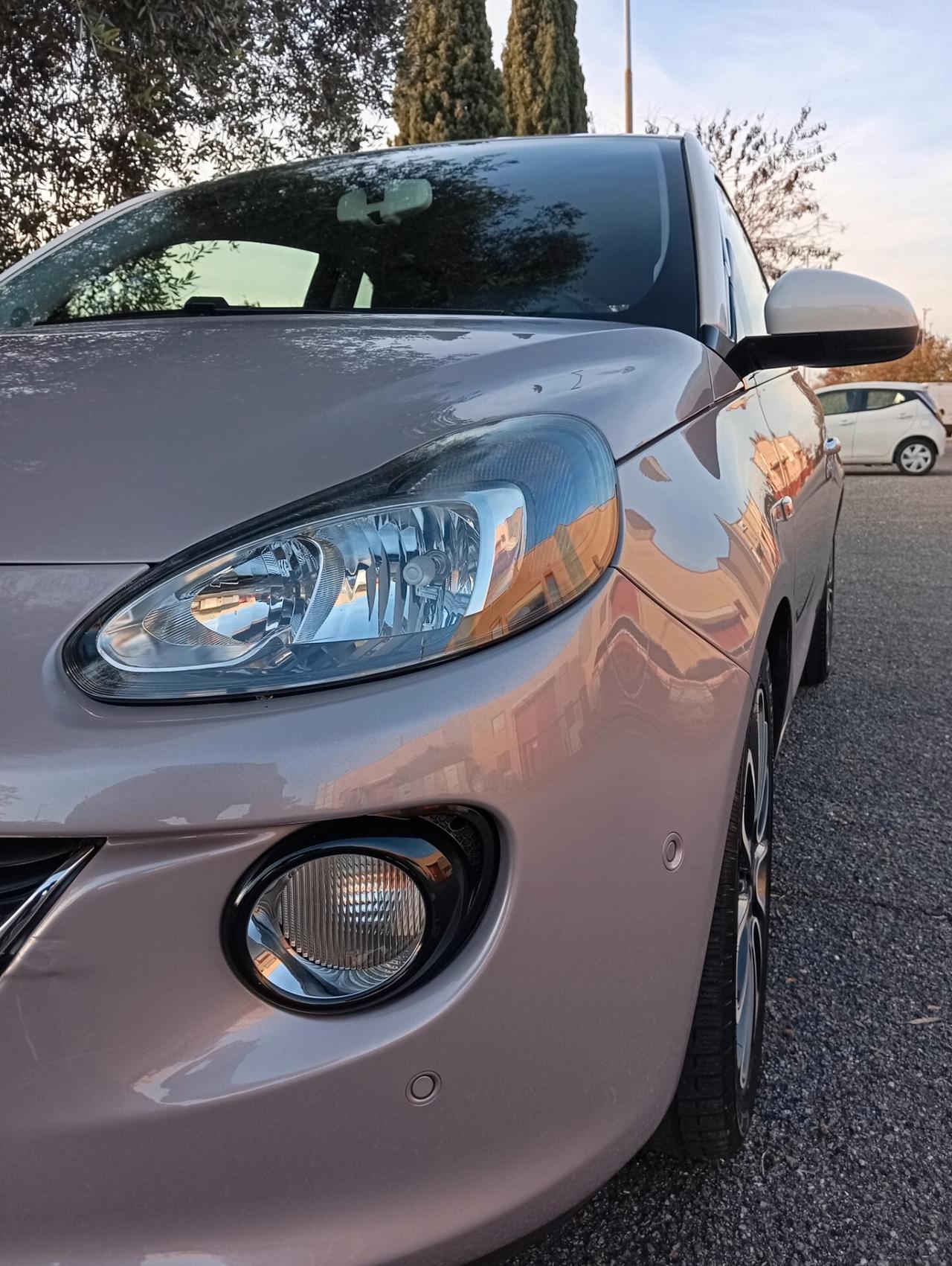 Opel Adam Rocks 1.4 87 CV valuto permute