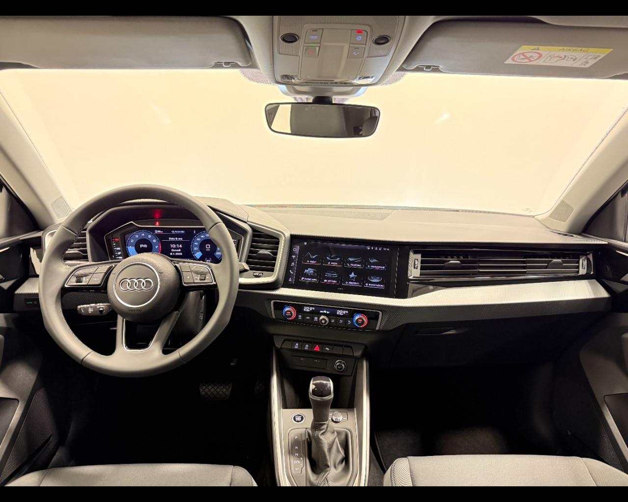 AUDI A1 SPORTBACK 30 TFSI S-TRONIC S-LINE EDITION