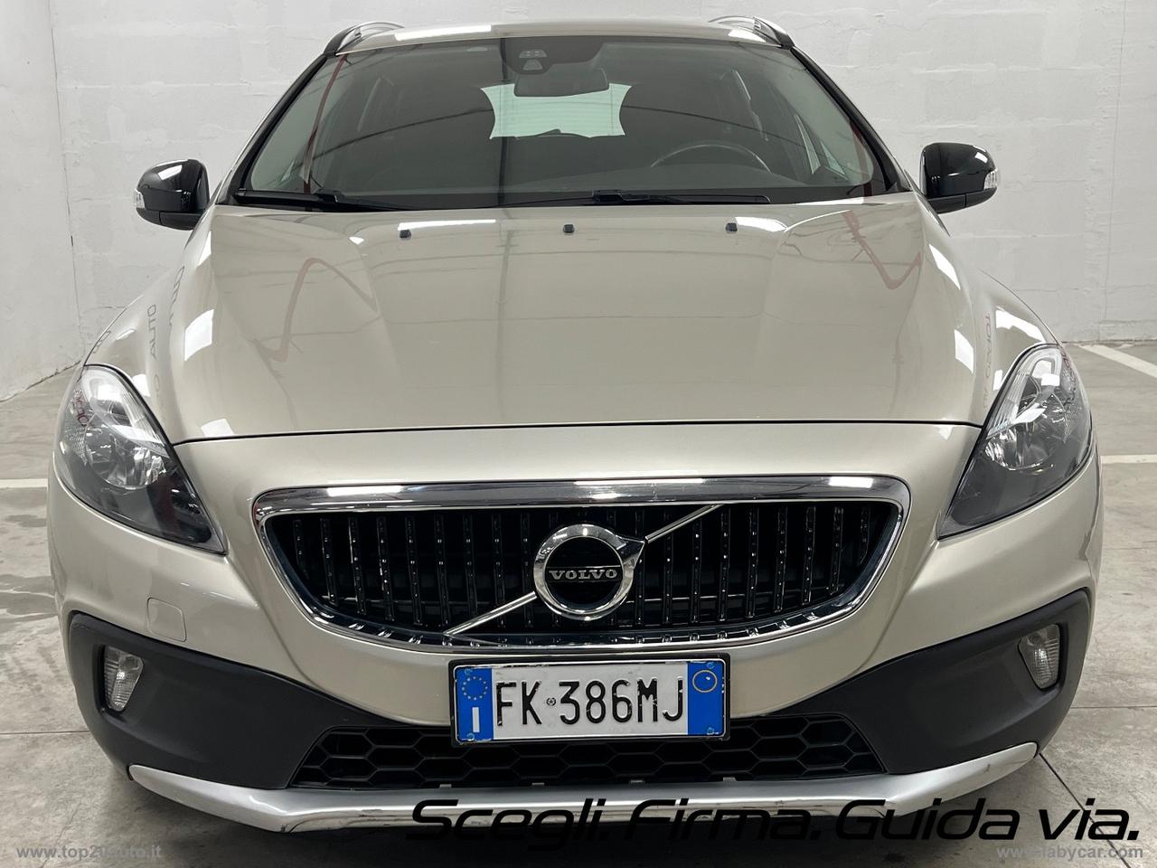 VOLVO V40 Cross Country D2 Geartronic Business